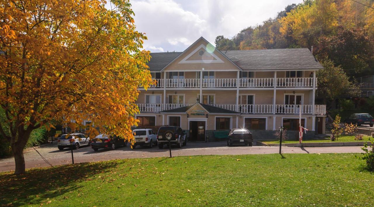 Sunkar Hotel アルマトイ エクステリア 写真
